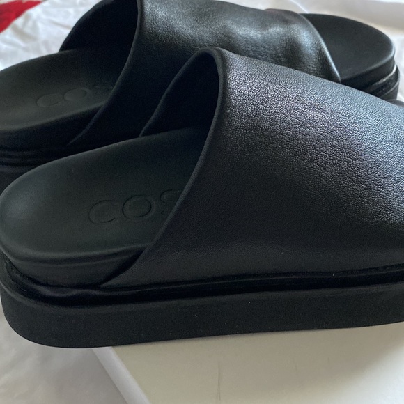 LEATHER PLATFORM SLIDES - Picture 3 of 12